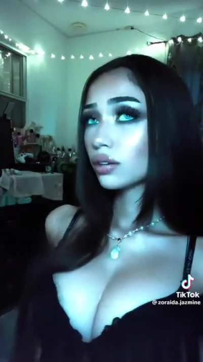 @zoraida.jazmine