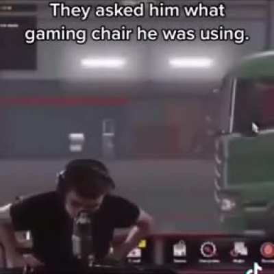 What gaming chair are you using bro