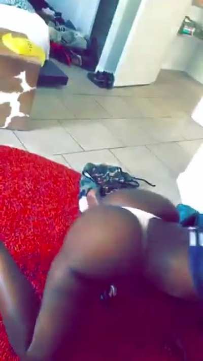 🍫🍑