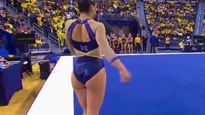 Nicoletta &ldquo;The Greek Goddess&rdquo; Koulos 🇬🇷 of Michigan is next ‼️ 💙💛