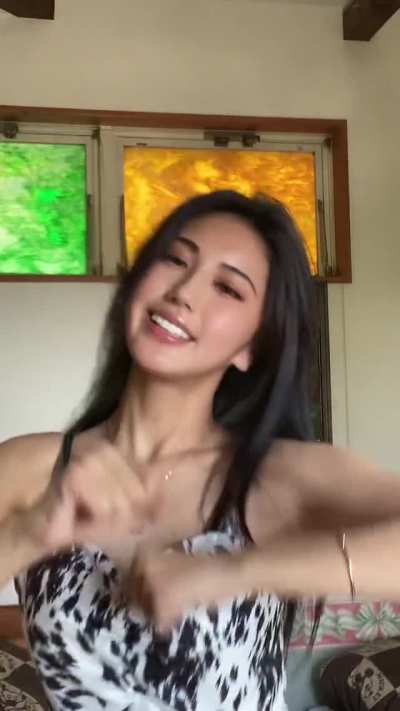 Sexy japanese girl