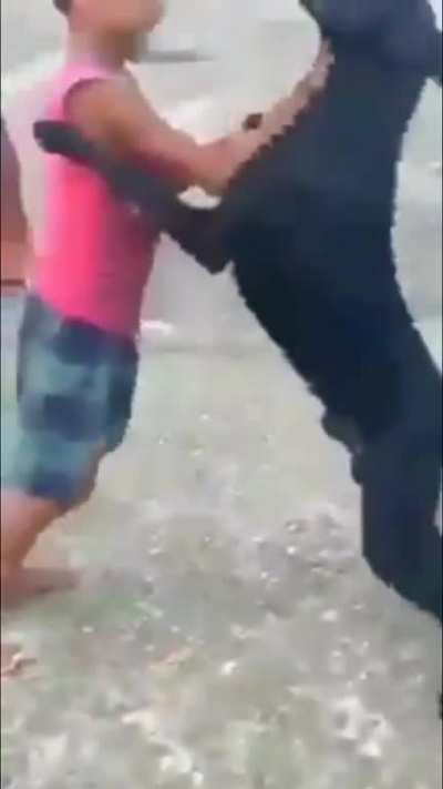 😎