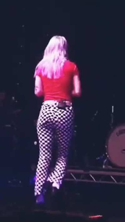 Checkerboard Cheeks