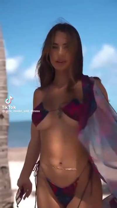 Beach queen 😈