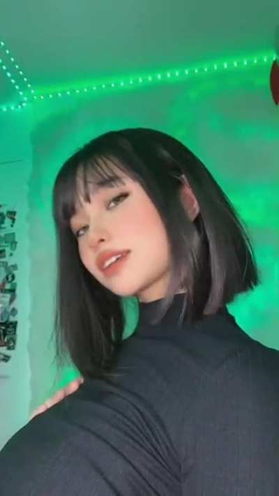 Big Titty Goth Gf #2 (@jeilalou)