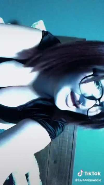 Big boobs goth girl
