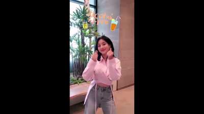 210708 Twice TikTok Update: "❤#AlcoholFree drink❤ONCE😀 You are my 🍾 🍷🍸🍹🥂🍭원스는 트와이스의 🍾 🍷🍸🍹🥂🍭"