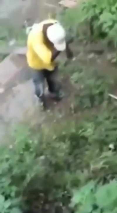 Todo dia &eacute; foda 😔