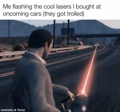 I&rsquo;m gonna flash em at planes next