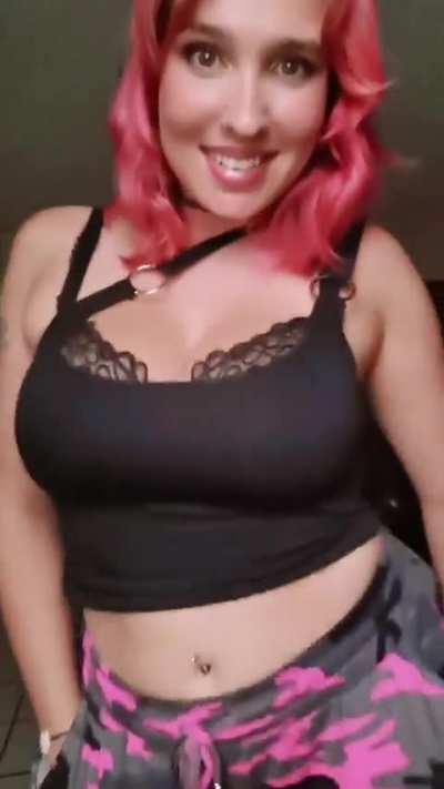 Sara @sarothica