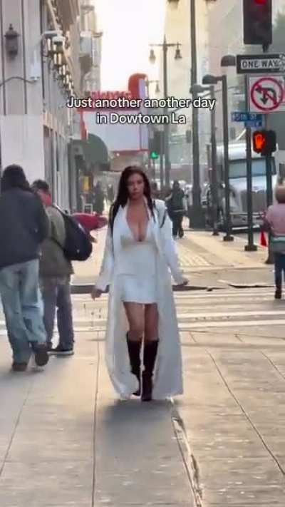 Average day in LA