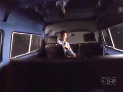 Volkswagen Kombi (1997).