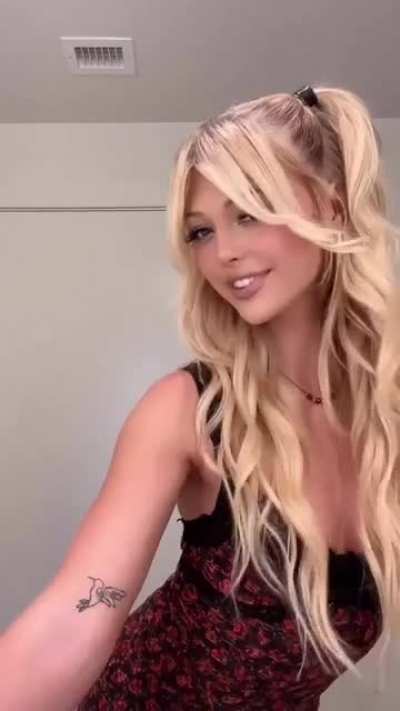 Video selfie
