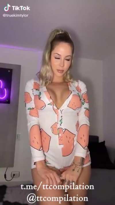 Hot Babe😈💦