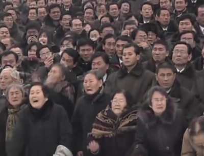 SON DAKİKA: Kuzey Kore yasağı sonrası kim yong lil dayanamayıp &ouml;ld&uuml;