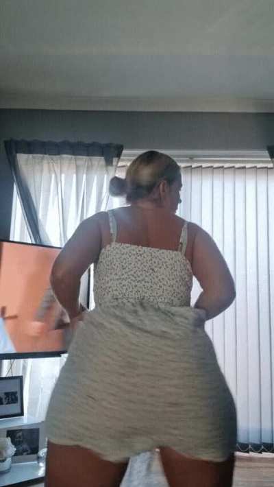 Realising my dress is see through 🤦🏼&zwj;♀️