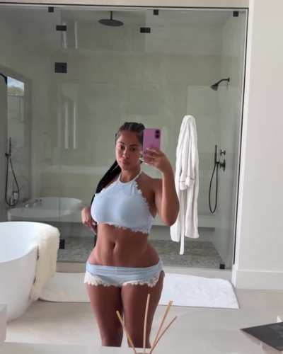 Yasmine Lopez
