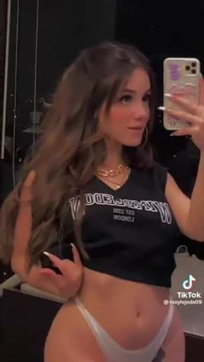 Do you like Latinas?