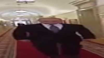 9 y.o. ben okuldan hasta olduğum i&ccedil;in erken &ccedil;ıkıyorum