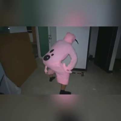 No se que titulo le pongo XD