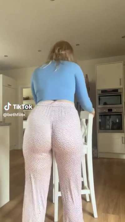 back it up💕