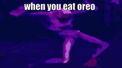 when you eat oreo