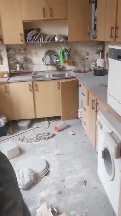 An Iranian old man whose apartment has been shattered by Trump/Isre a li bombs insists on inviting the film crew in and offering them something to eat