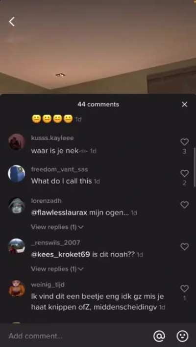 There is nothing good on tiktok, (video from friend, reactions in dutch srry)