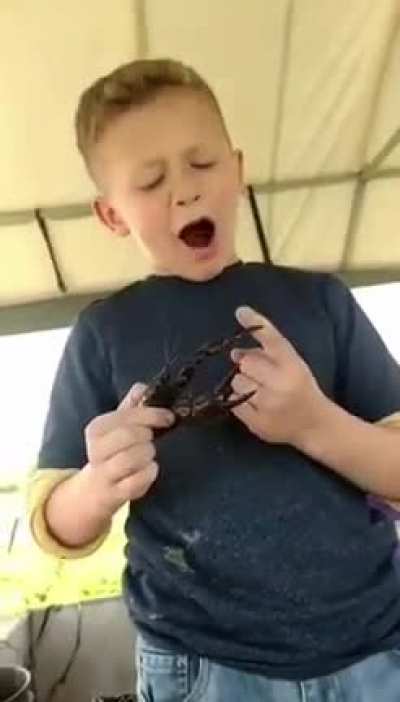 it's just a pinch, kid 🙄 (sound on)