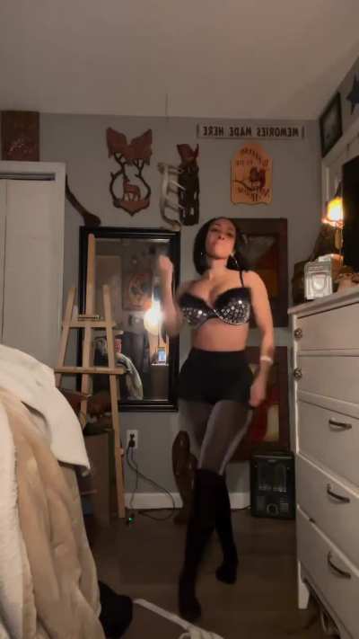 yeezy_aali - Video #4763