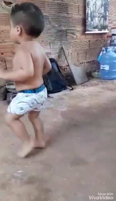 Quem &eacute; o pai desse menino?