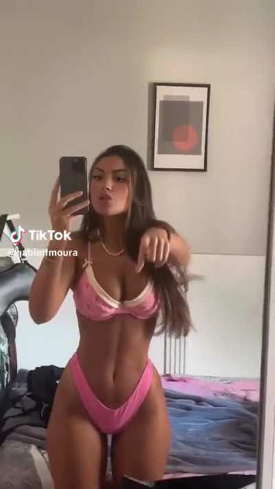 gabi moura