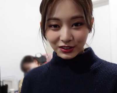 210406 - Cute Tzuyu