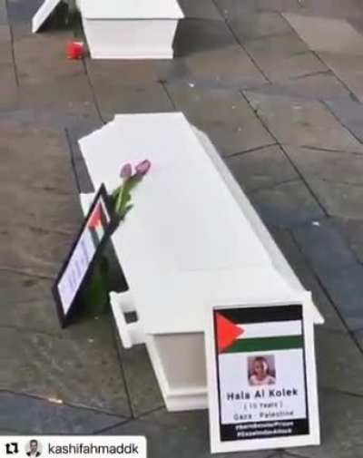 A Danish citizen in Copenhagen surprised people with 67 coffins and placed them in front of Parliament with the names of the martyrs of Gaza's children, so that the people and politicians feel the horror of Israel killing so many Palestinian children