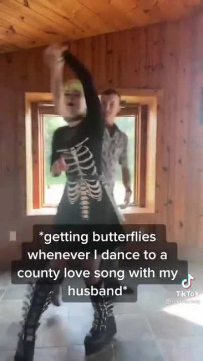 yeah i dont really like country 😶