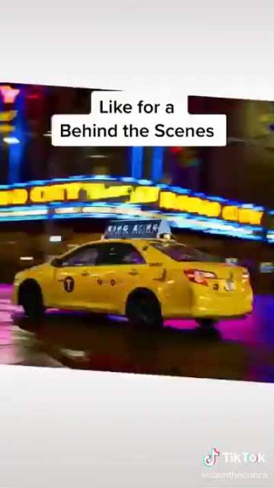 Hyperlapse of 1,272 people&rsquo;s photos of New York City.