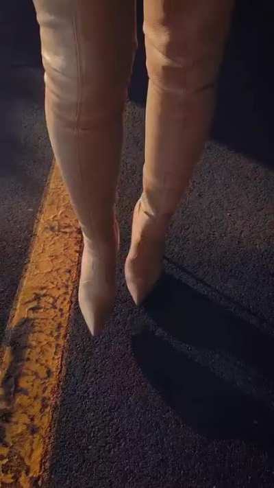 Boot walking