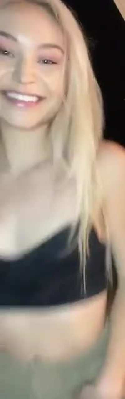Cropped out Reggie