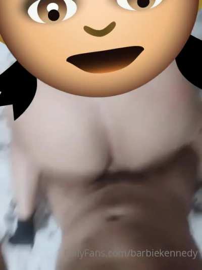 Le est&aacute;n dando y no consejos, lo siento por el sticker estorboso, ella lo pone en casi todos sus videos