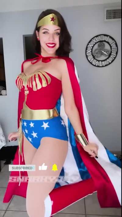 Wonder Woman twirl tf (Snarky Jay)