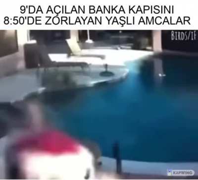 Gardaşım a&ccedil;sanıza kapıyı saat ka&ccedil; oldu ya
