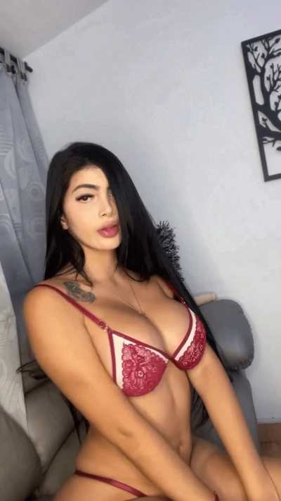 Would you date me?