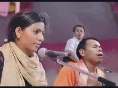 Singer and his new &ldquo;Hit&rdquo;