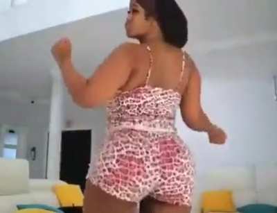 🍑🍑🍑
