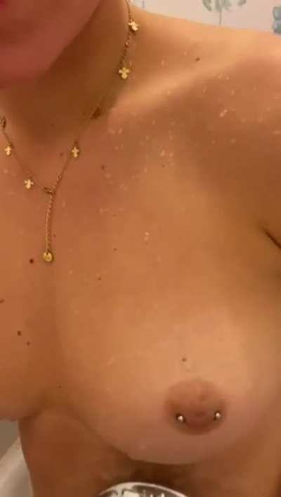 Washing last night&rsquo;s cum off (f)