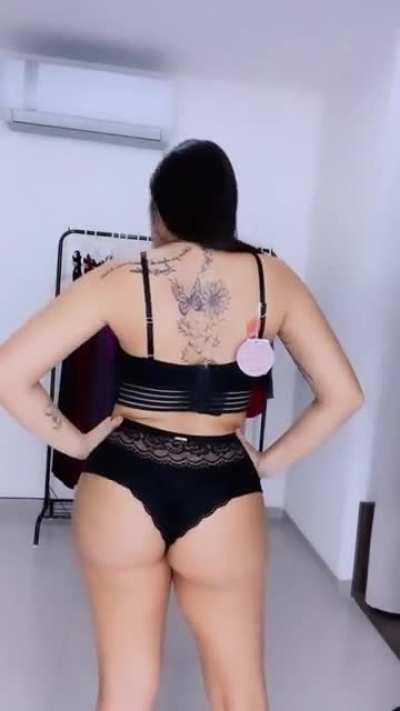 Tat&aacute; Bonela