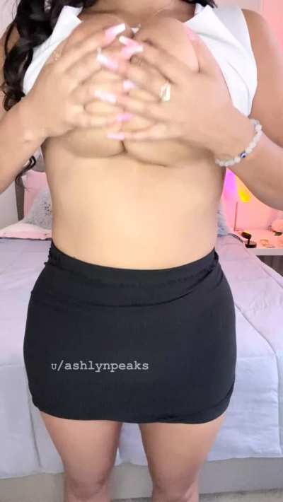 Boooooooooom The Sound of My Mommy Boobs Dropping[OC]