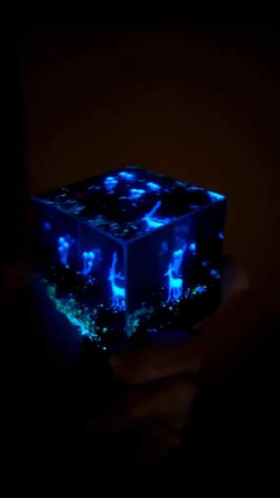Patronus in resin