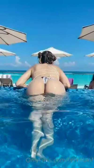 ⬆️🍑 Nalgas