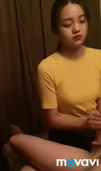 Asian Chinese China Girl Woman Massage Handjob Cumshot